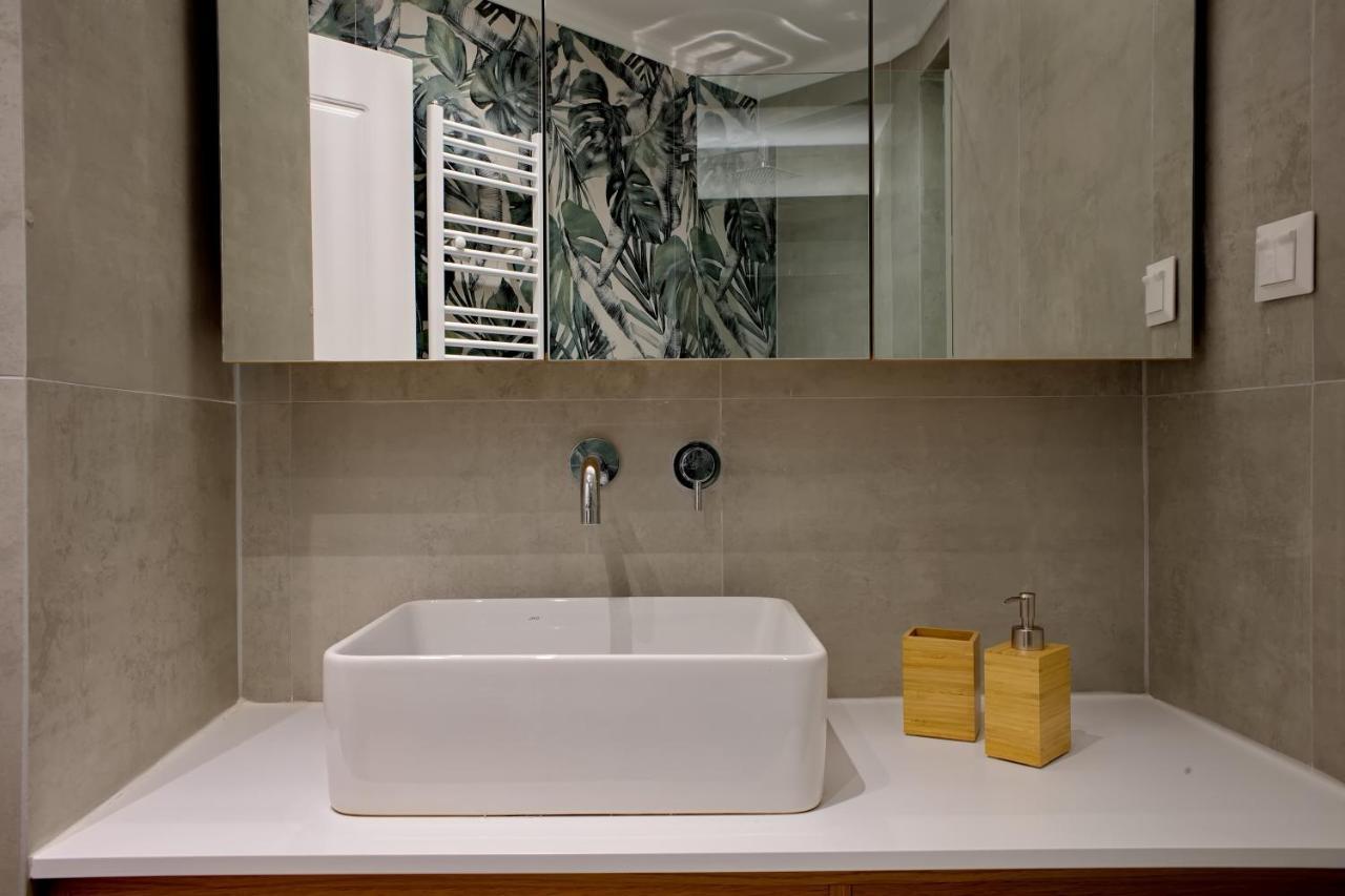 A.G.A.I.N Downtown Premium Suite Tesalonika Bagian luar foto